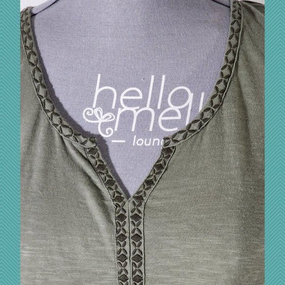 Kuhl Green Organic Cotton Embroidered Shay Tank - Picture 2 of 4